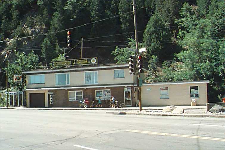 Immeuble au 844, boulevard Champlain